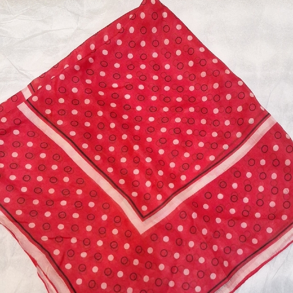 Chic Multicolor Patterned Scarves Collection - Picture 2 of 7